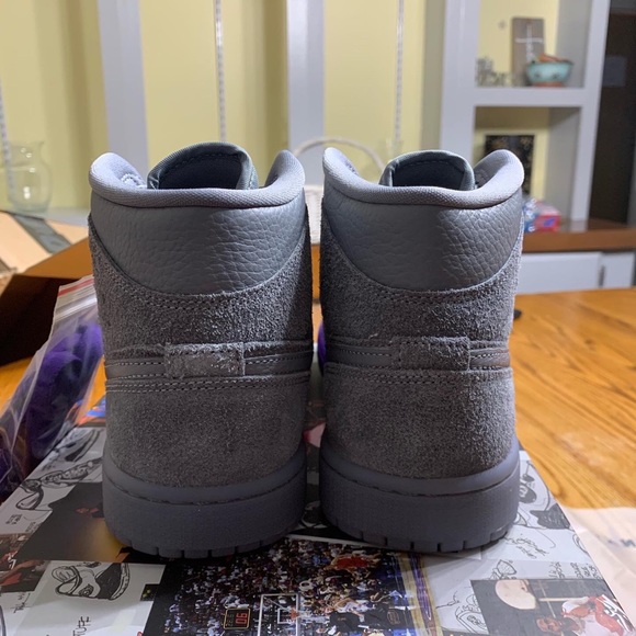 Jordan 1 mid Sheila Rashid size 9W/7.5M DS - Picture 4 of 8